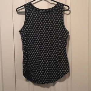 Super cute navy/floral Loft tank top